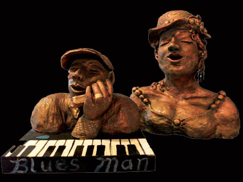 blues couple sculpture by Corry Suter